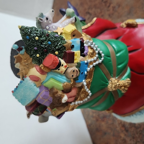 Lenox Bearing Wondrous Gifts Lynn Bywaters Santa 1998 - Picture 16 of 17